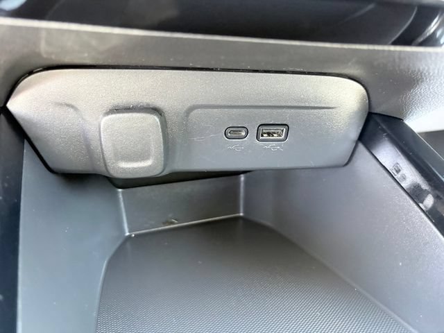 Used 2024 Chevrolet Trax ACTIV w/ Driver Confidence Package FWD image 19