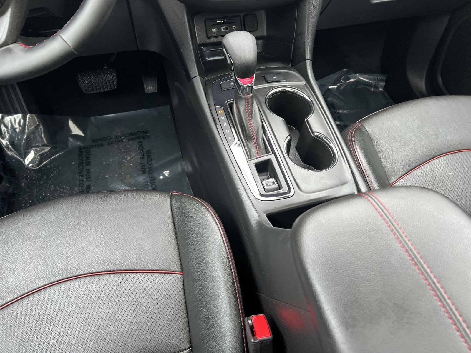 Used 2024 Chevrolet Equinox RS w/ RS Leather Package image 22