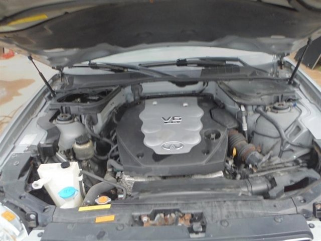 Used 2005 INFINITI FX35 AWD w/ (U01) Technology Pkg image 6