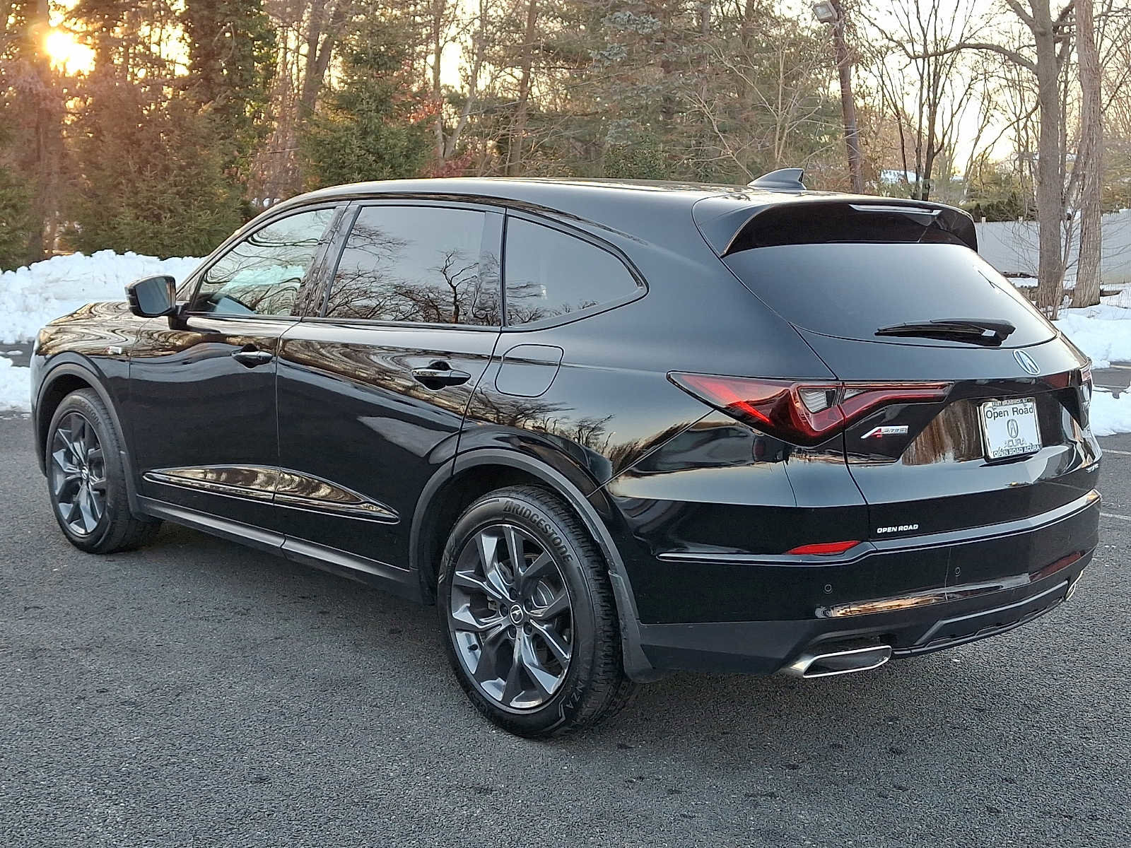 Used 2023 Acura MDX A-Spec image 4