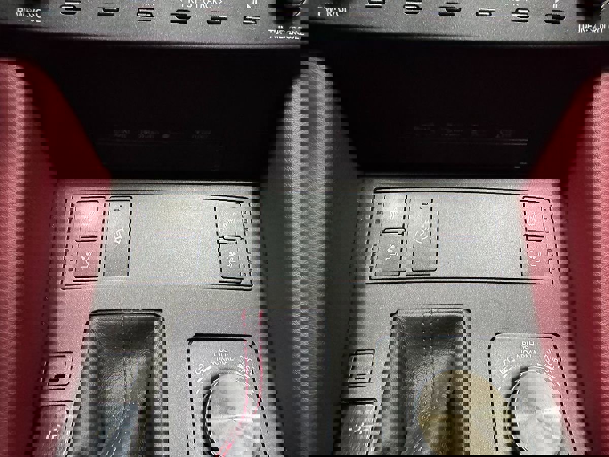 Used 2015 Lexus RC 350 AWD w/ Navigation System Package image 37