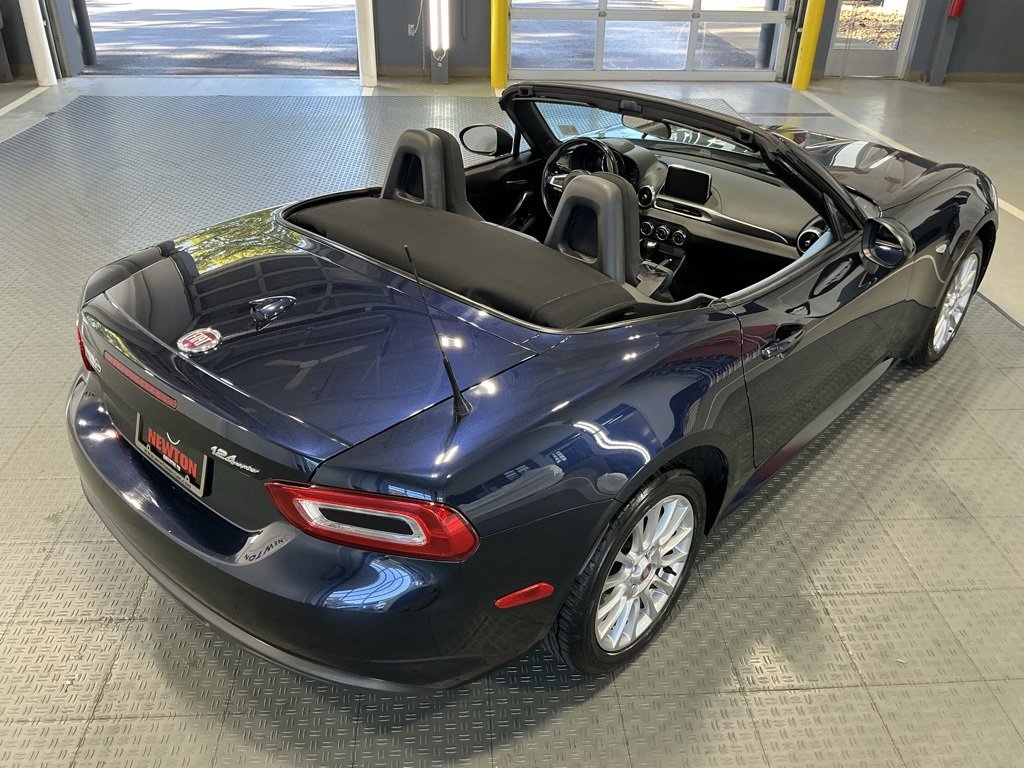 Used 2020 FIAT 124 Spider Classica w/ Technology Group image 14