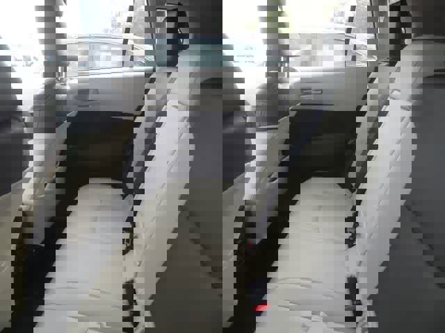 Used 2023 Toyota Corolla Cross XLE w/ Convenience Package image 9