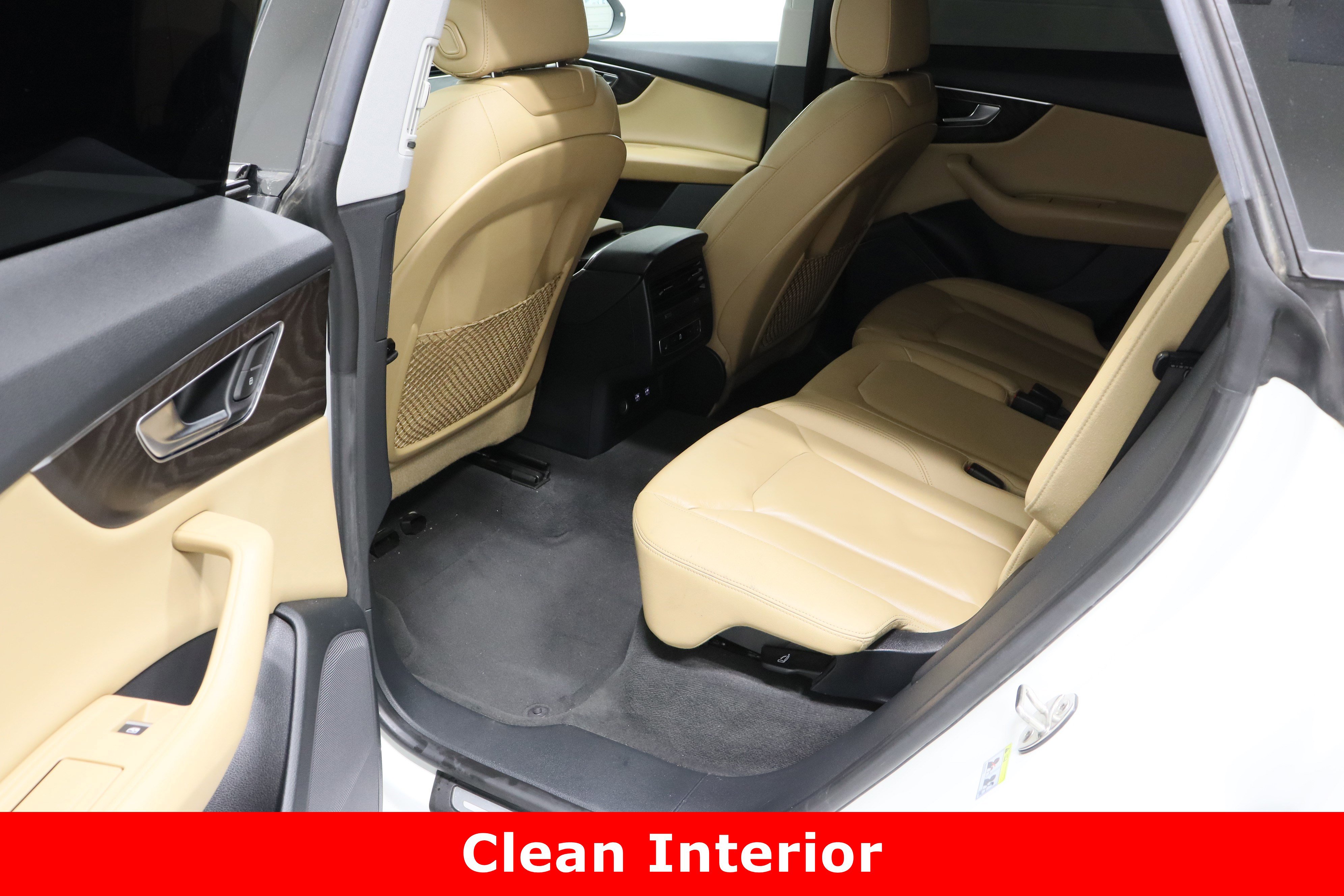 Used 2019 Audi Q8 Premium w/ Convenience Package image 29