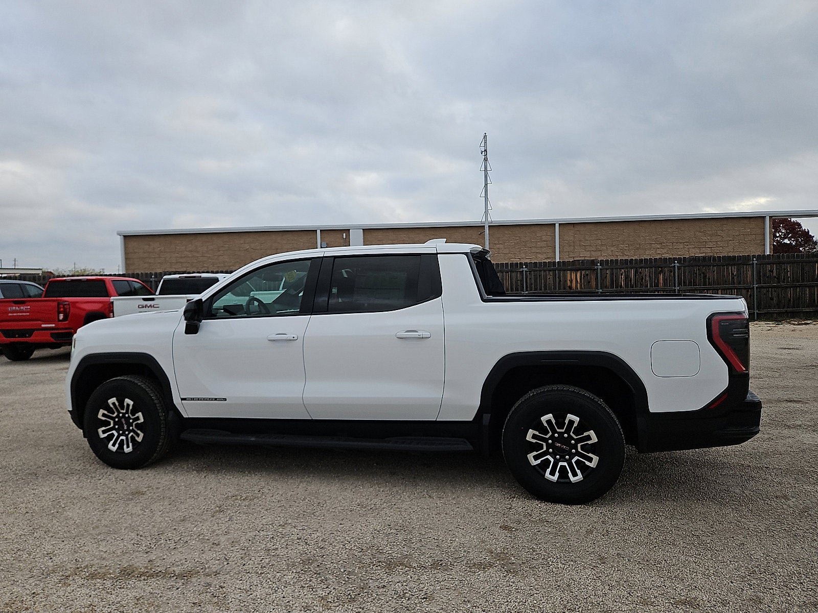 New 2026 GMC Sierra EV Elevation video 2