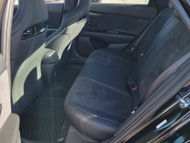 Used 2024 Hyundai Elantra N Base image 8