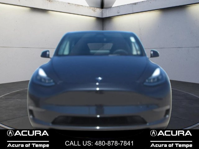 Used 2025 Tesla Model Y Long Range RWD image 3
