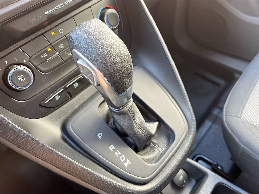 Used 2023 Ford Transit Connect XL FWD image 17