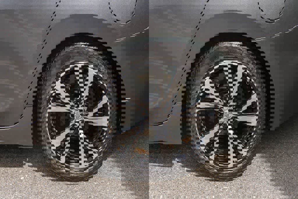 Used 2018 Nissan Maxima Platinum image 6