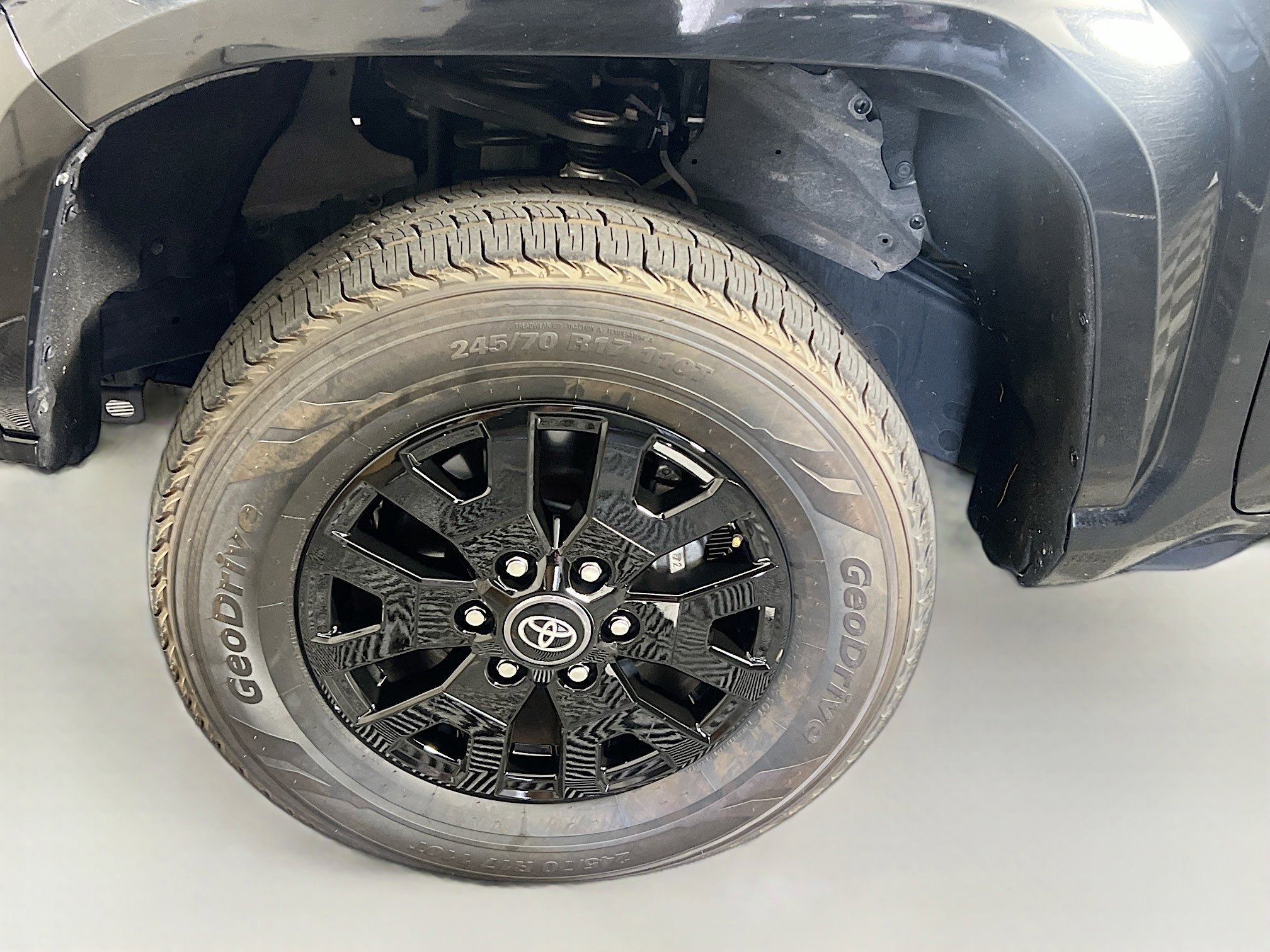 Used 2024 Toyota Tacoma SR5 RWD image 13