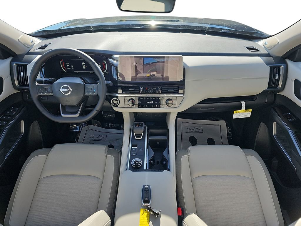 New 2026 Nissan Pathfinder SL w/ SL Premium Package image 12