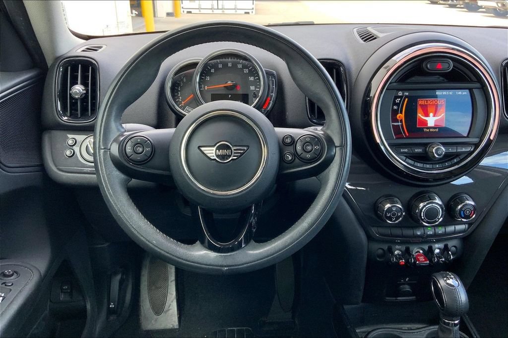 Used 2019 MINI Cooper Countryman w/ Storage Package FWD image 5