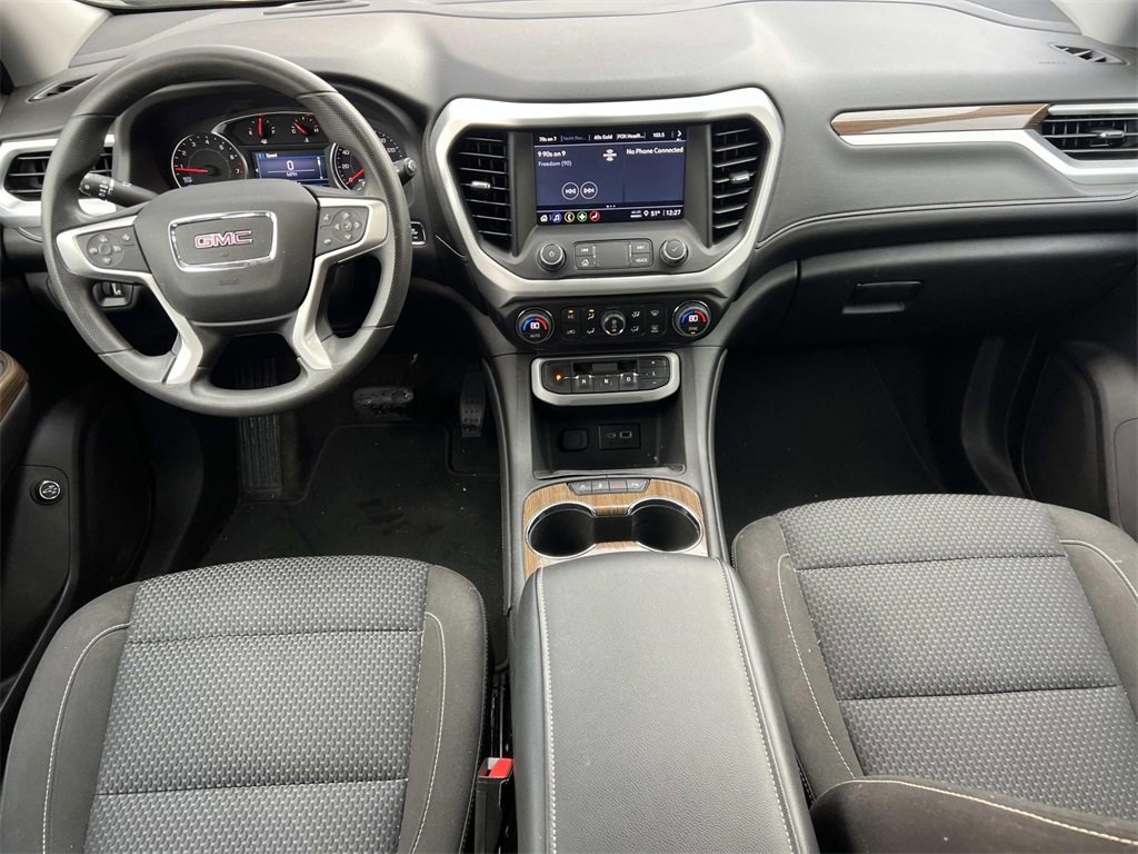 Certified 2023 GMC Acadia SLE w/ Driver Convenience Package image 12