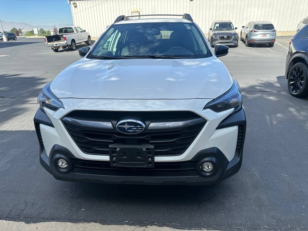 Used 2023 Subaru Outback Premium AWD/4WD image 2