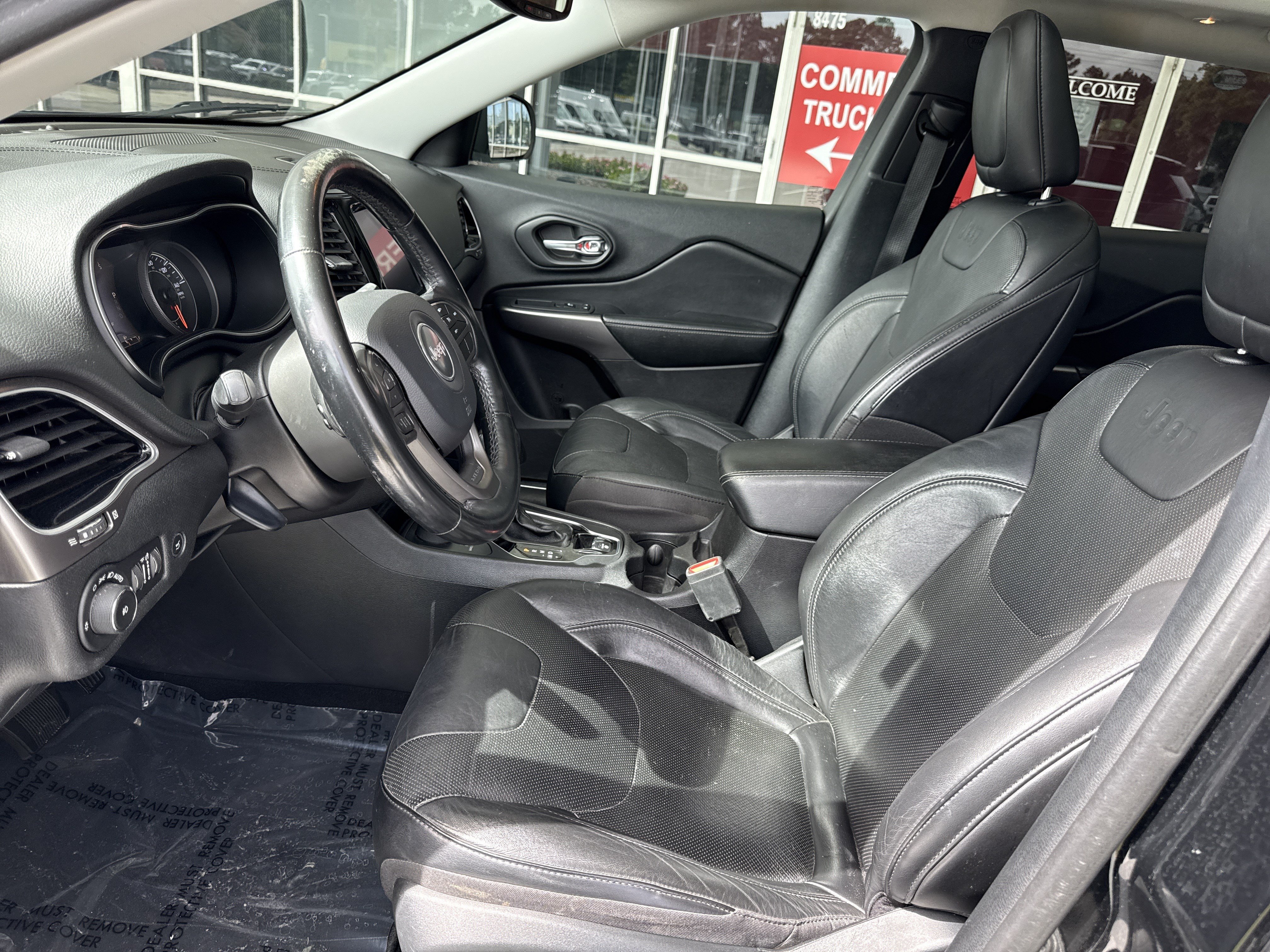 Used 2020 Jeep Cherokee Limited AWD/4WD image 15