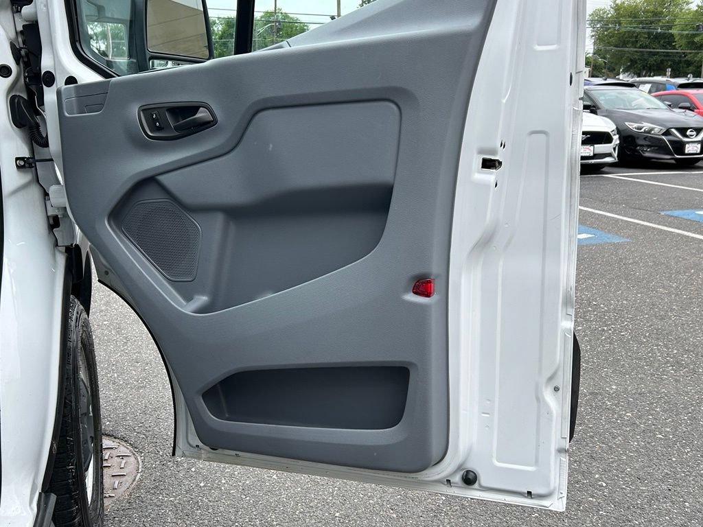 Used 2019 Ford Transit 350 148 High Roof Extended RWD image 10