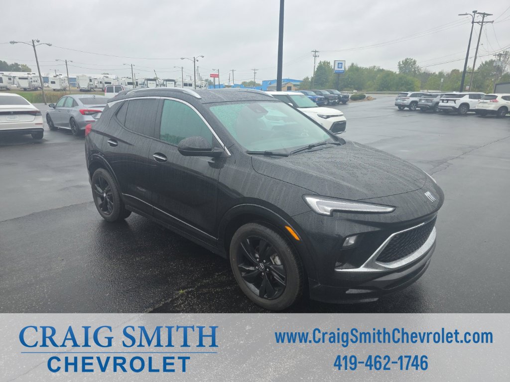 Used 2024 Buick Encore GX Sport Touring FWD image 8