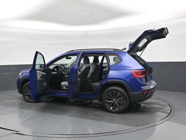 Used 2023 Volkswagen Taos S image 47