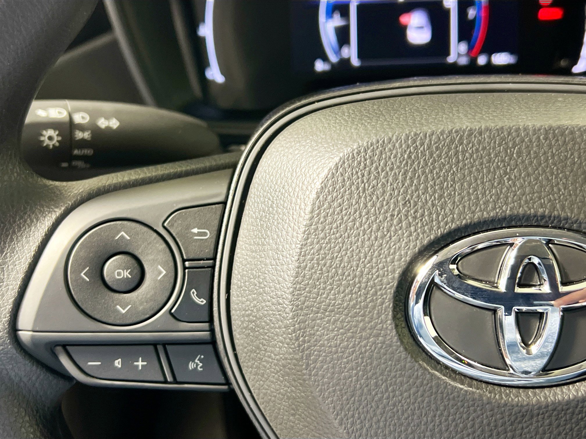 New 2026 Toyota Corolla LE image 18