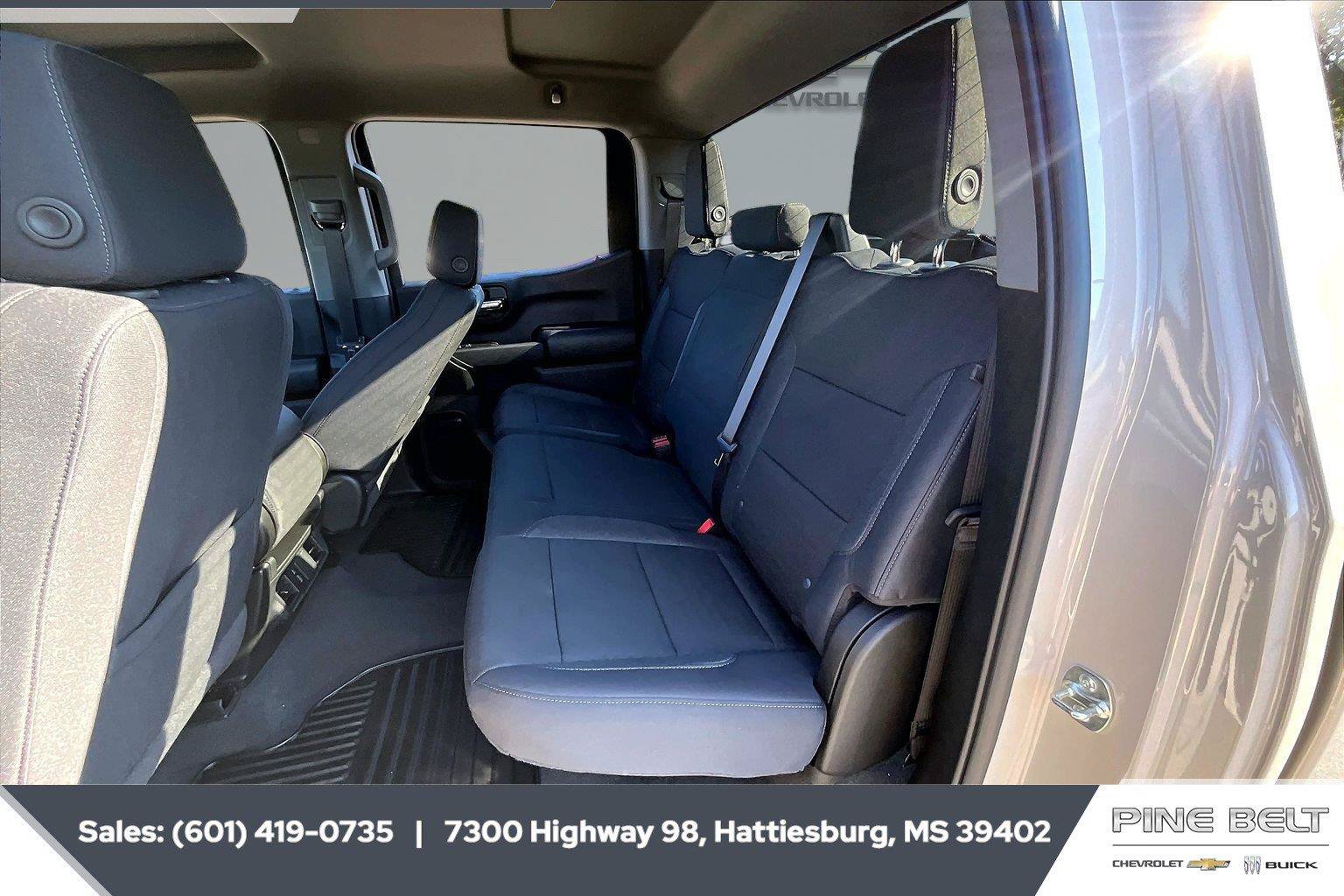 New 2026 Chevrolet Silverado 1500 Custom Trail Boss w/ LPO, Dark Essentials Package AWD/4WD image 20