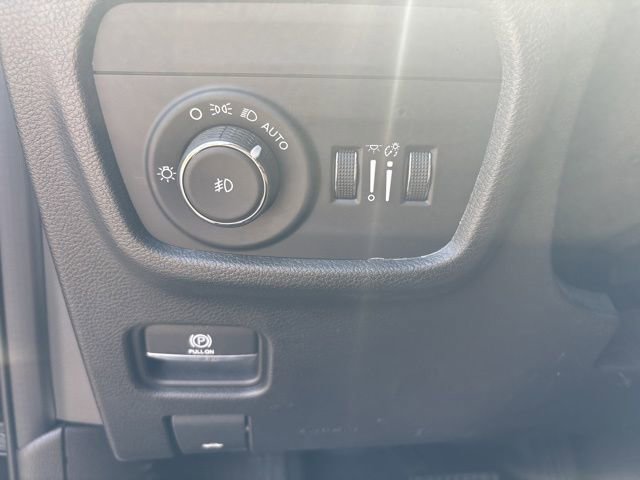 Used 2022 Jeep Grand Cherokee L Limited image 28