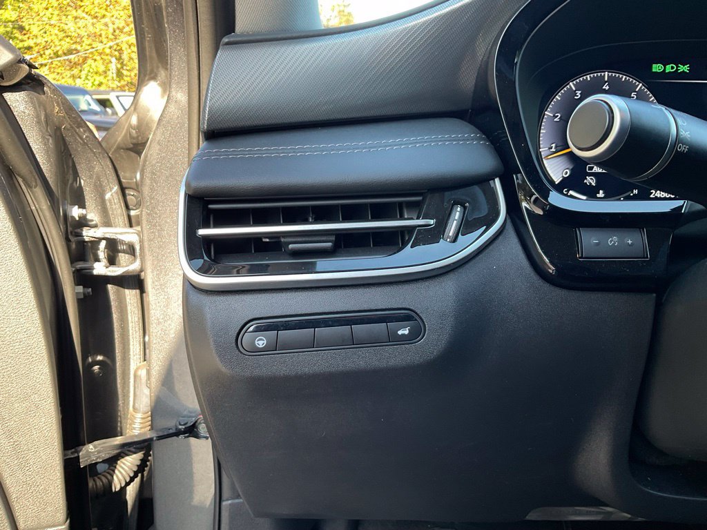 Used 2024 INFINITI QX60 Luxe AWD/4WD image 13