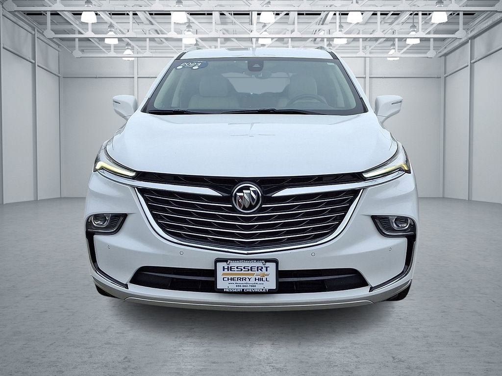 Certified 2023 Buick Enclave Essence FWD image 3
