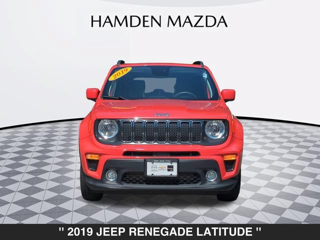 Used 2019 Jeep Renegade Latitude w/ Popular Equipment Group AWD/4WD image 9