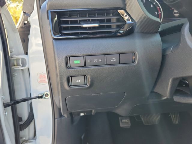 Used 2024 Nissan Sentra SV image 13