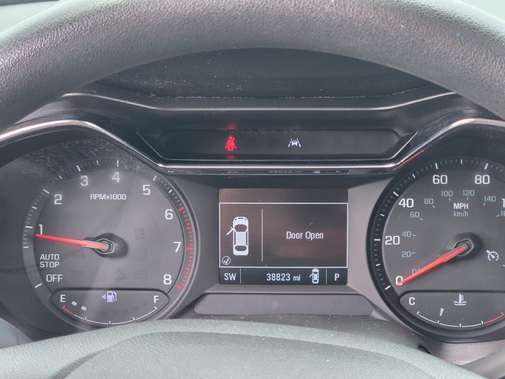 Used 2023 Chevrolet TrailBlazer LT FWD image 27