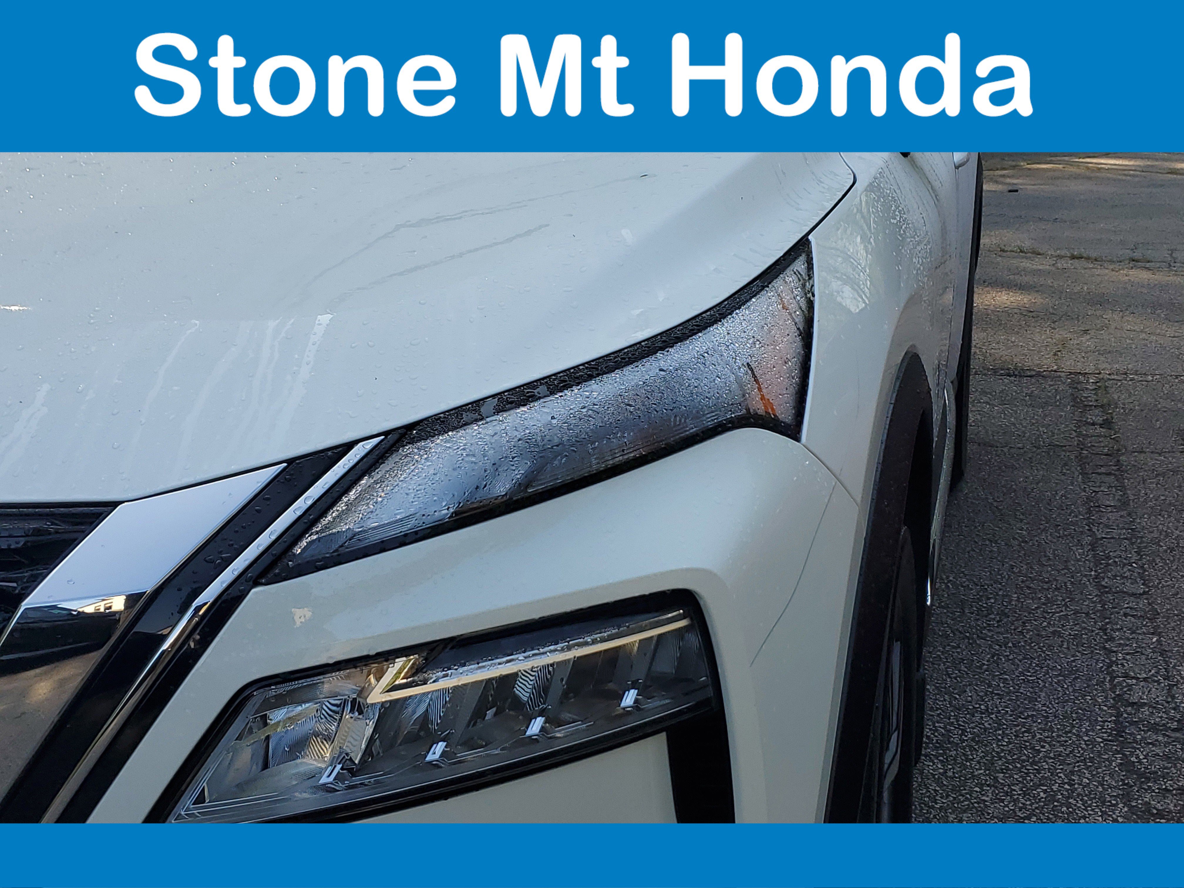 Used 2023 Nissan Rogue SL w/ SL Premium Package image 4