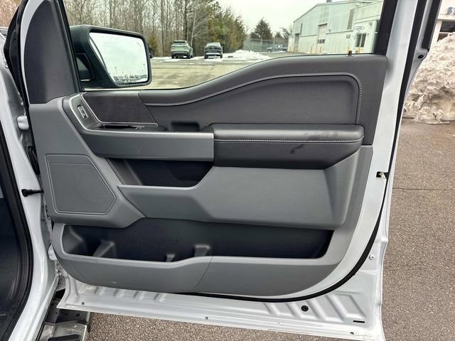 Used 2025 Ford F150 XLT w/ Equipment Group 301A Standard image 22