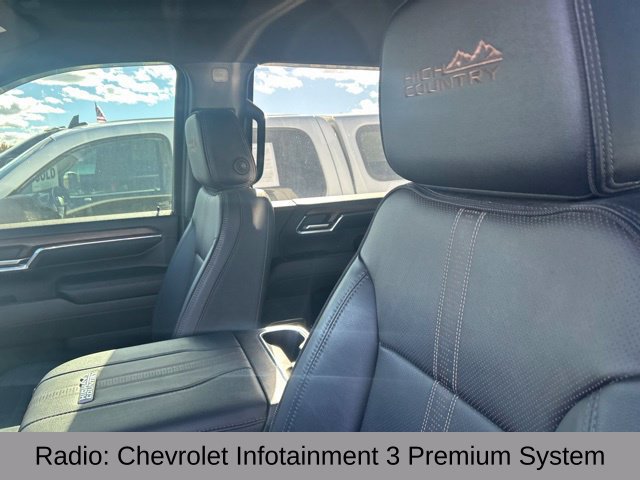 Used 2024 Chevrolet Silverado 3500 High Country w/ Technology Package AWD/4WD image 10