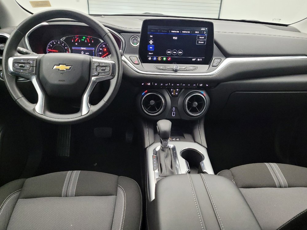 Used 2024 Chevrolet Blazer LT w/ Convenience Package FWD image 22
