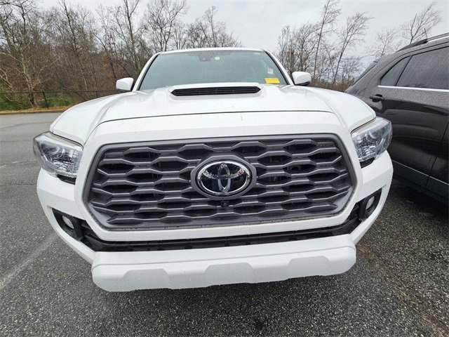 Used 2023 Toyota Tacoma TRD Sport image 2