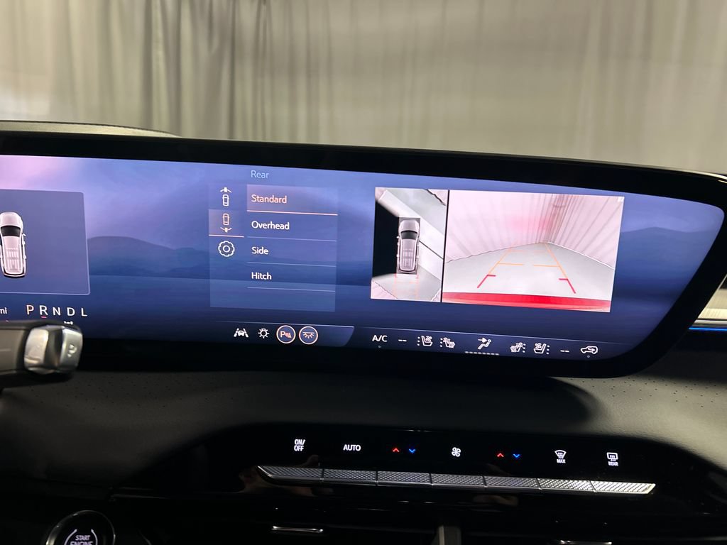 New 2026 Buick Enclave Avenir w/ Super Cruise Package AWD/4WD image 16