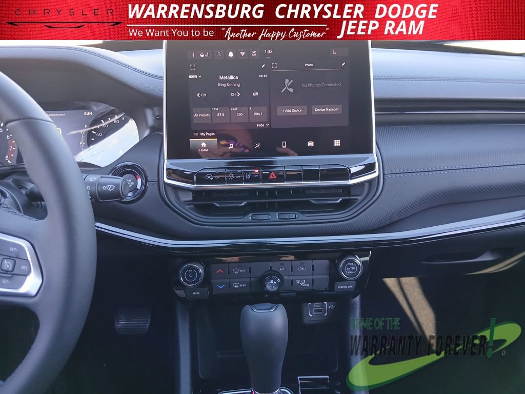 New 2026 Jeep Compass Latitude AWD/4WD image 21