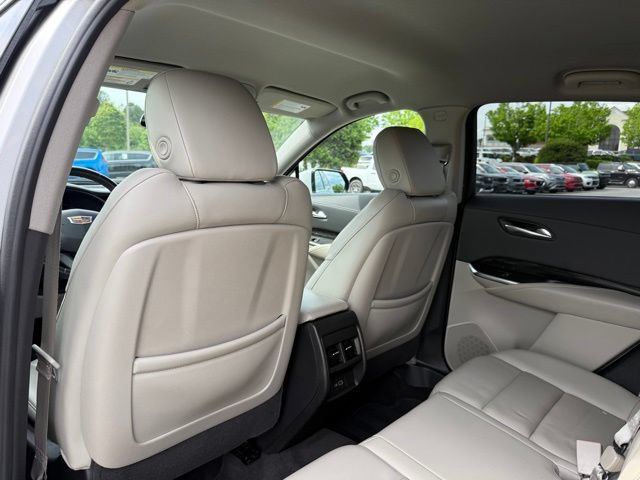 Used 2022 Cadillac XT4 Premium Luxury w/ Safety Alert Package FWD image 26