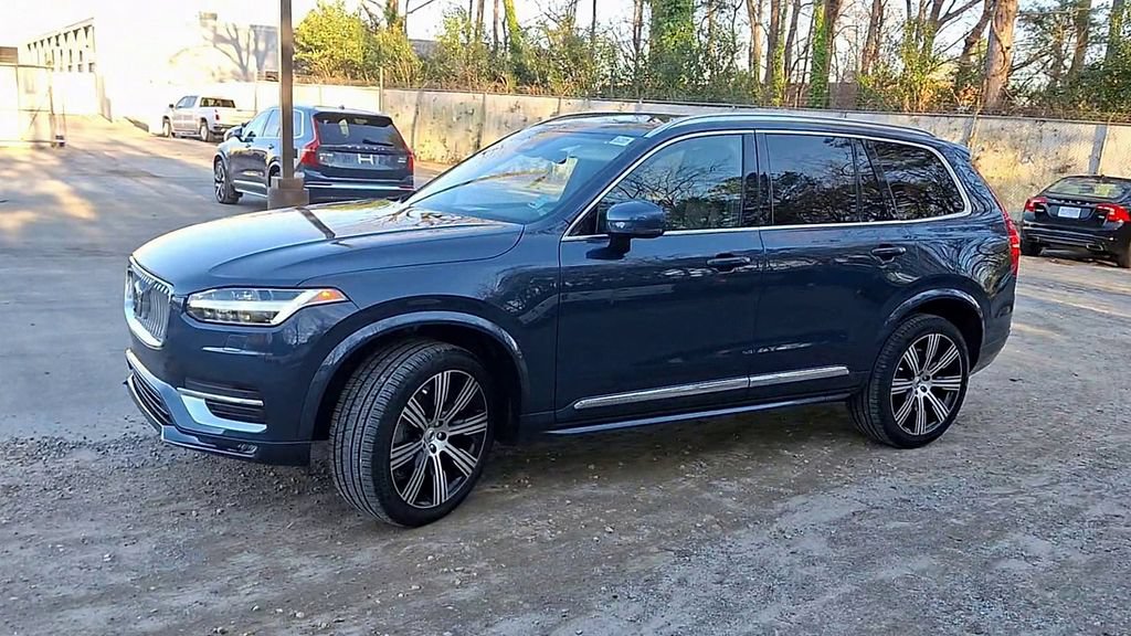 Used 2025 Volvo XC90 B6 Ultra w/ Protection Package Premier AWD/4WD image 4