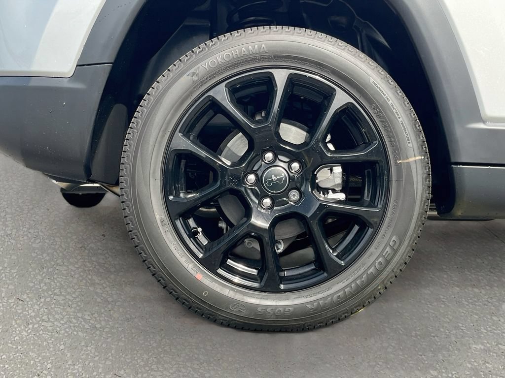 New 2026 Jeep Compass Latitude AWD/4WD image 27
