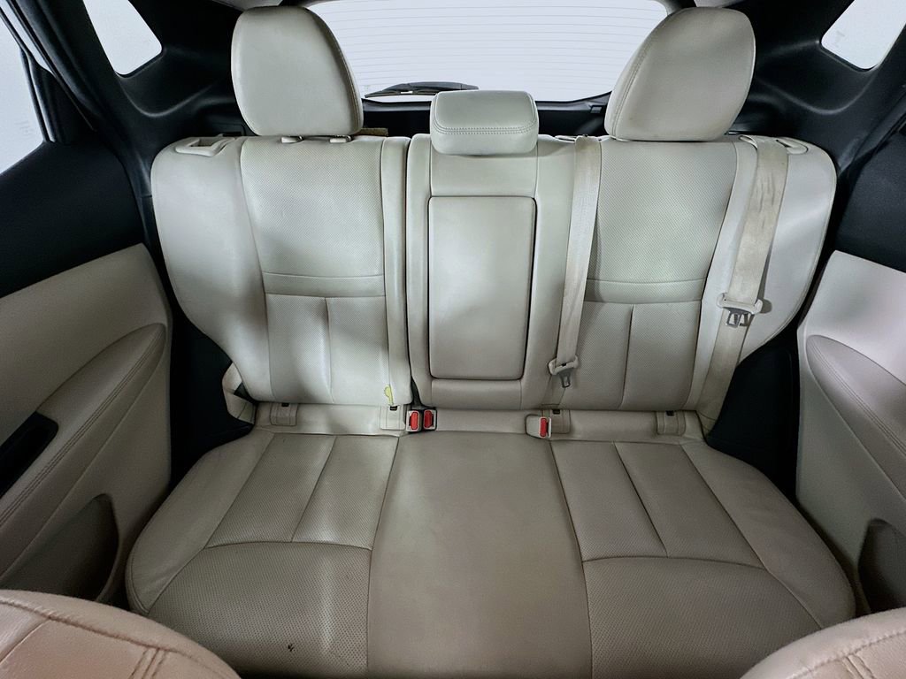 Used 2018 Nissan Rogue Sport SL w/ SL Premium Package FWD image 13