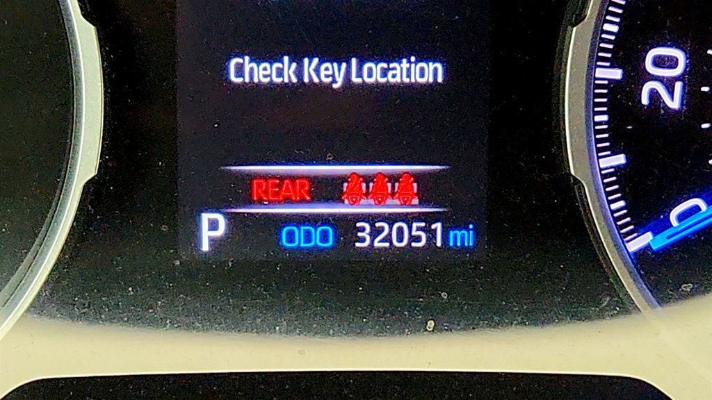 Used 2020 Toyota RAV4 XLE w/ Convenience Package AWD/4WD image 16