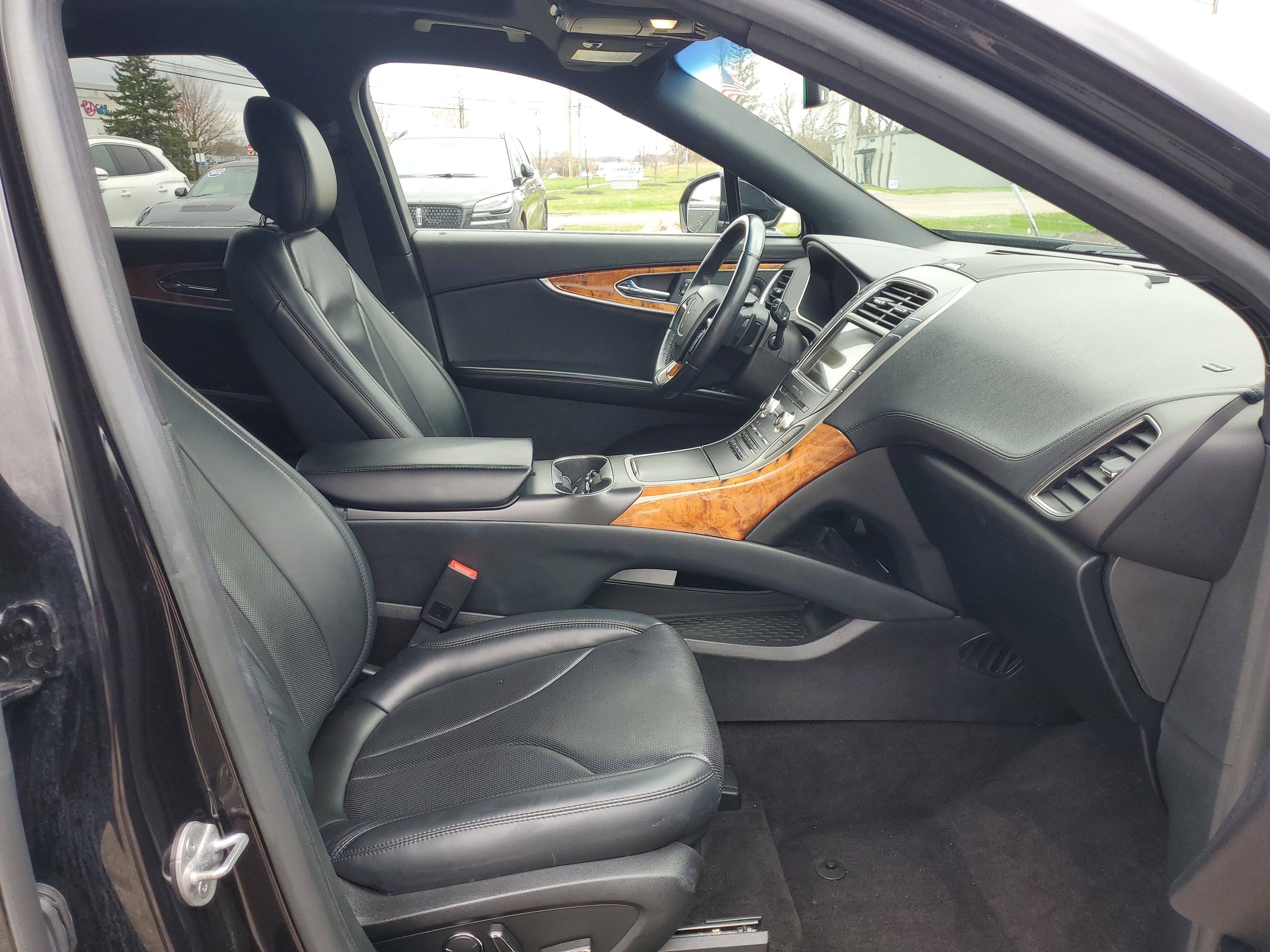 Certified 2019 Lincoln Nautilus Reserve AWD/4WD image 9