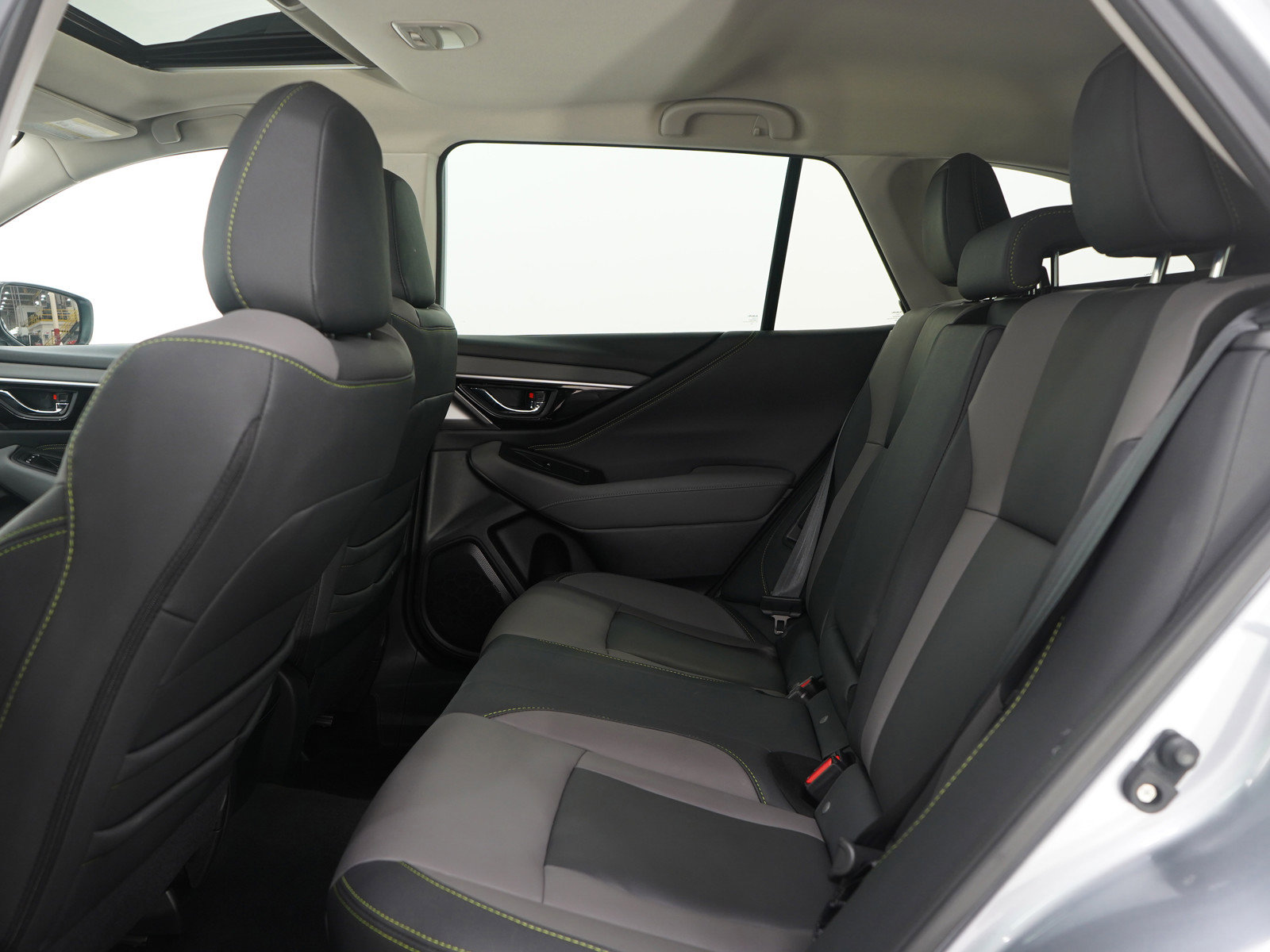 Used 2025 Subaru Outback Onyx Edition image 20