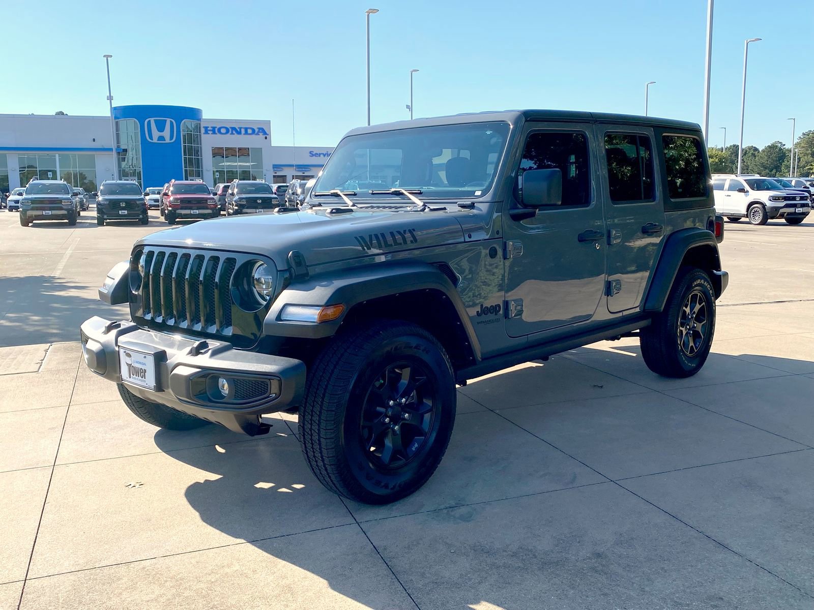 Used 2022 Jeep Wrangler Unlimited Sport image 3