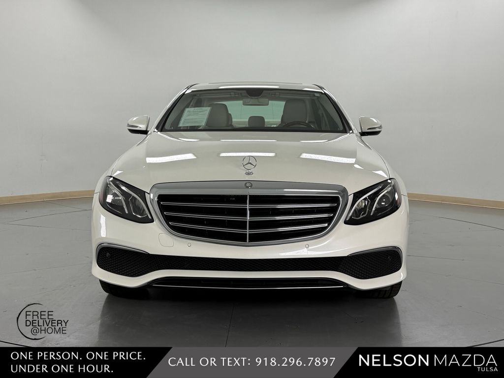 Used 2017 Mercedes-Benz E 300 4MATIC image 2