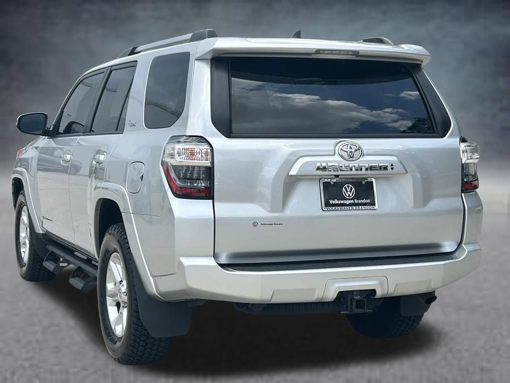 Used 2021 Toyota 4Runner SR5 Premium w/ Moonroof Package RWD image 3
