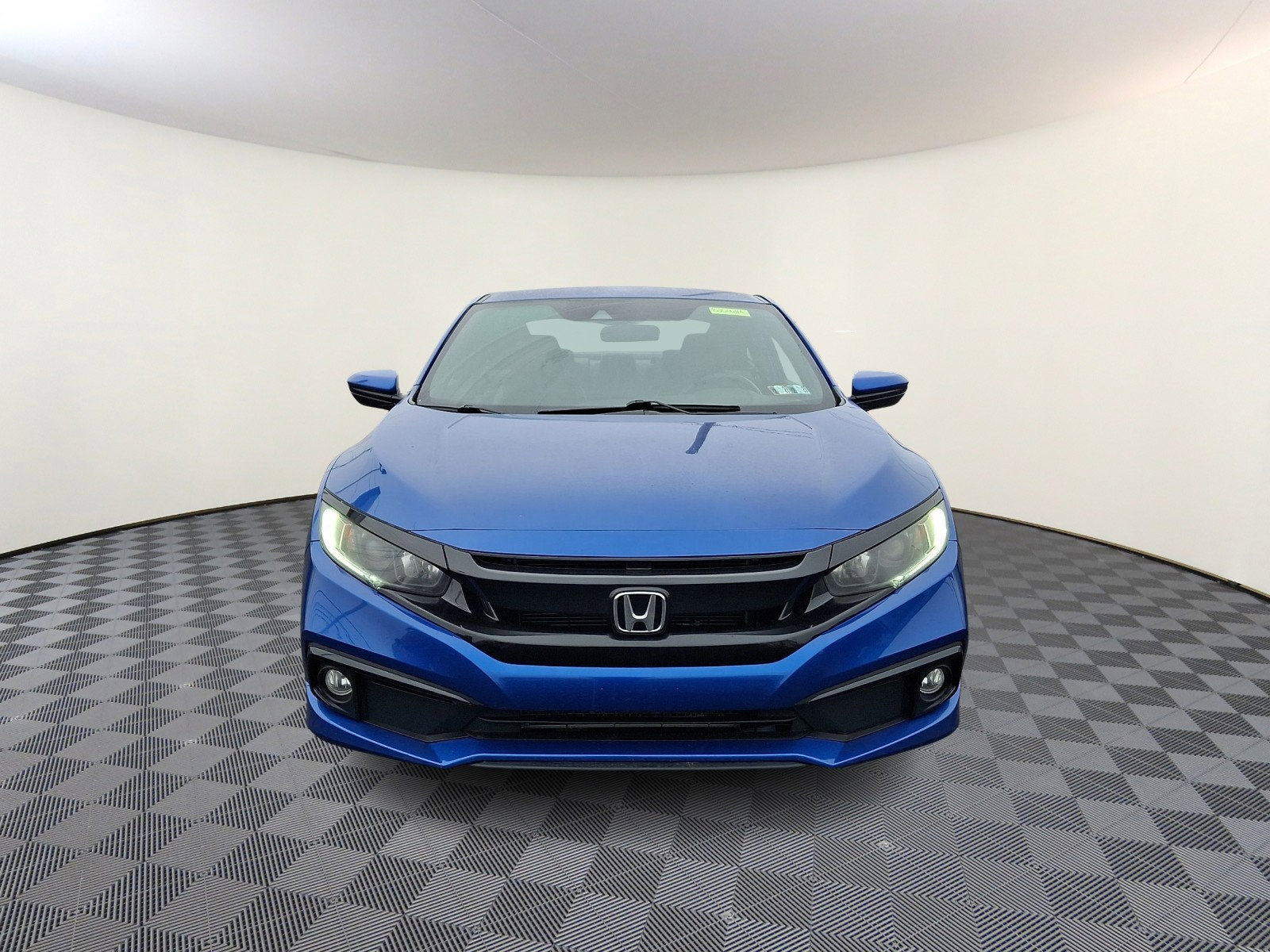 Used 2020 Honda Civic Sport image 2