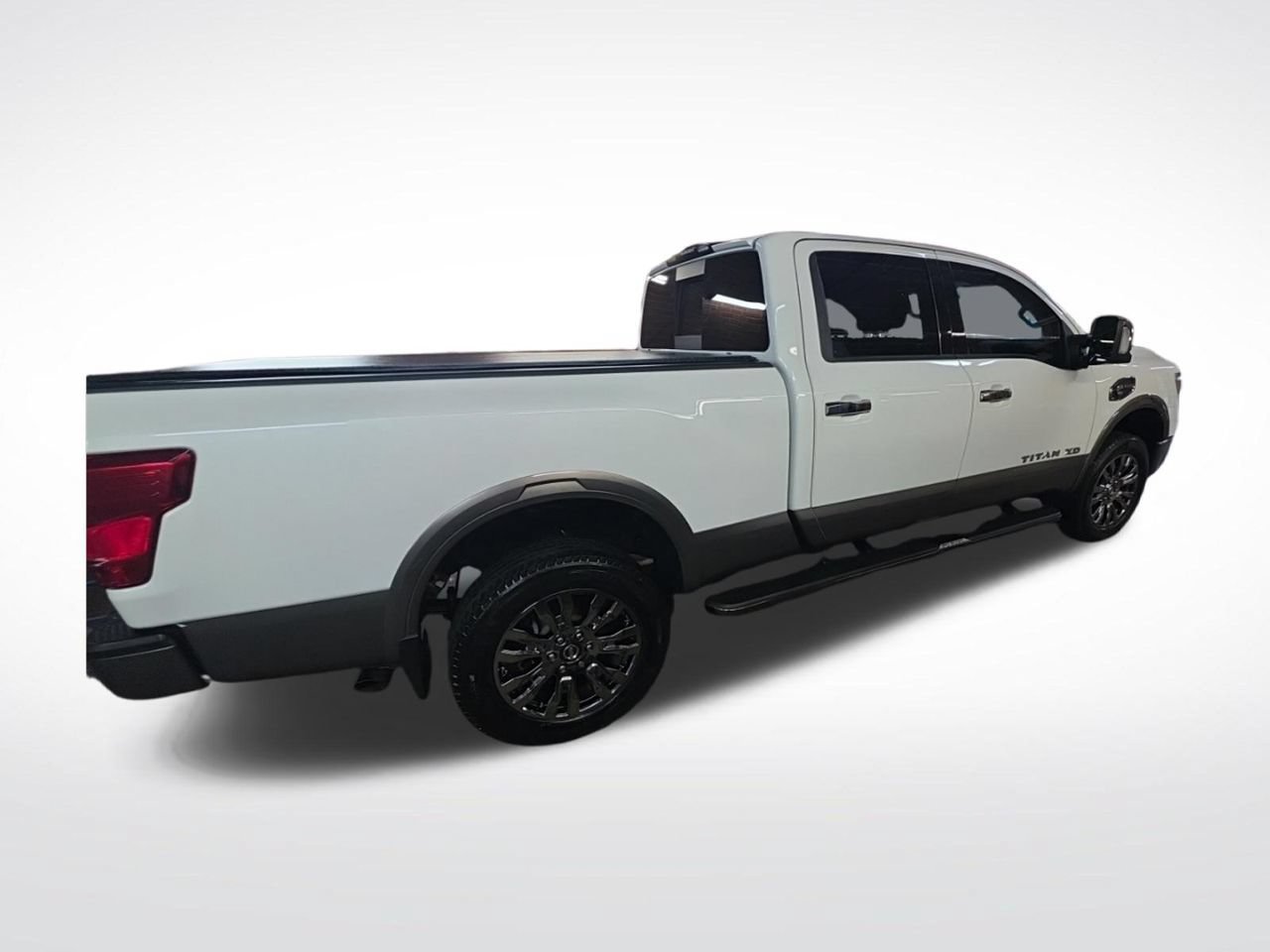 Used 2019 Nissan Titan Platinum Reserve w/ Platinum Utility Package AWD/4WD image 7