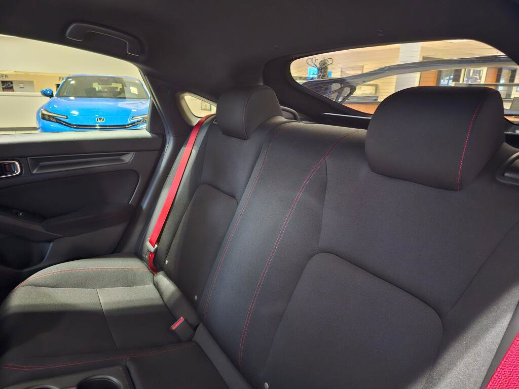 Used 2025 Honda Civic Type R image 16